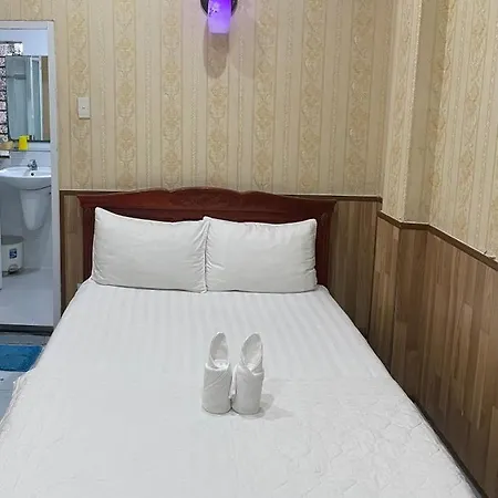 Hotel Cat Tien Sa Ho Chi Minh City Exterior photo